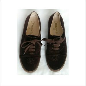 [NWT] 🔥 ©️HANEL Low / Suede Sneakers — size 37